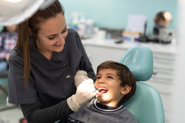 Best Cracked Tooth Emergency Dentist  in Moenkopi, AZ